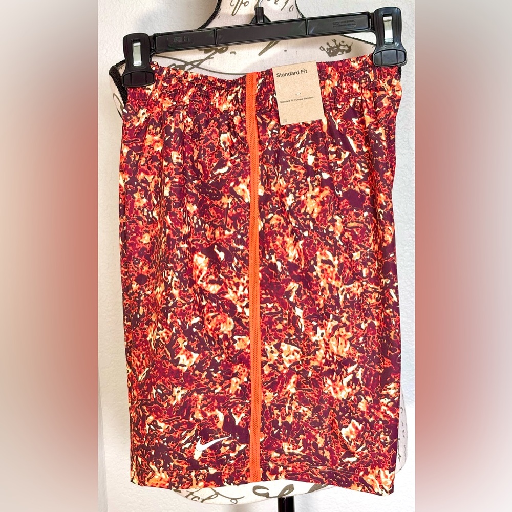 Boy's XL Nike Standard Fit Training Athletic Shorts Orange Fire Camo Design NWT - Picture 1 of 6